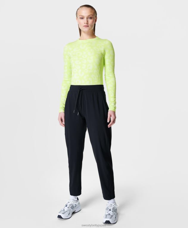 Sweaty Betty 女性 光沢のあるシームレスな長袖トップ L4RHF158 衣類 ポメログリーンヒョウジャカード